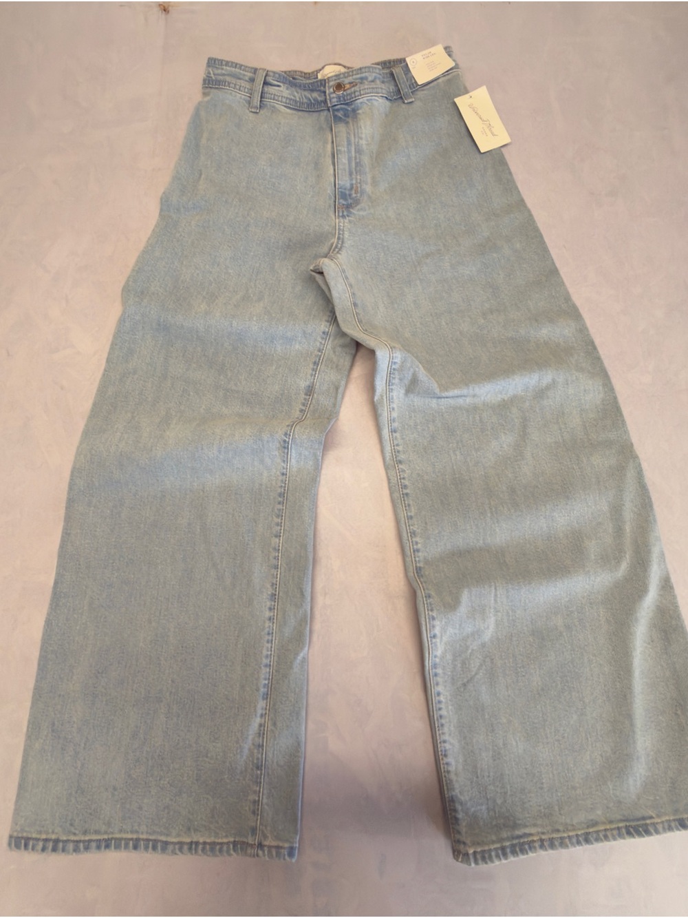 Universal Thread Women’s Light Blue Relaxed Sailor Wide-Leg Jeans